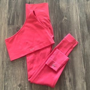 SETactive PUNCH One Shoulder Set